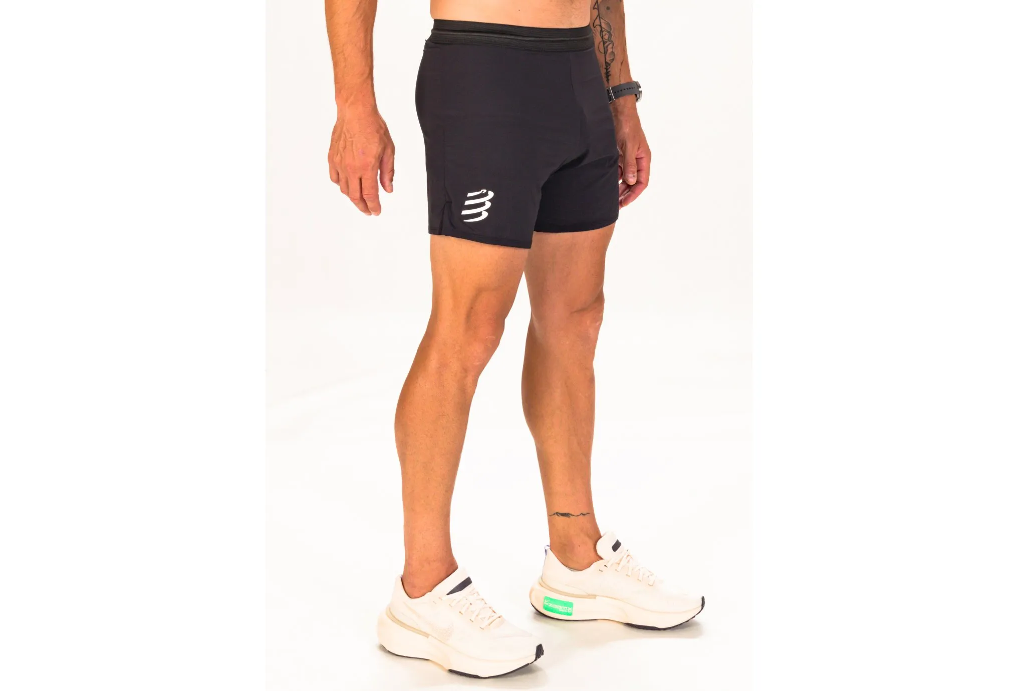 Compressport pantalón corto Performance