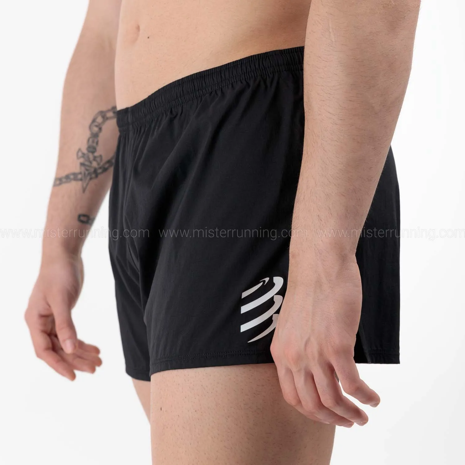 Compressport Racing Split 4in Shorts