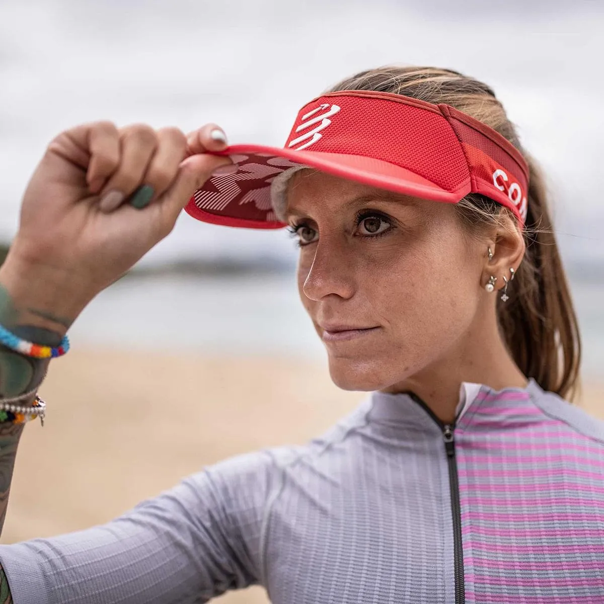 COMPRESSPORT Visor Ultralight Rojo