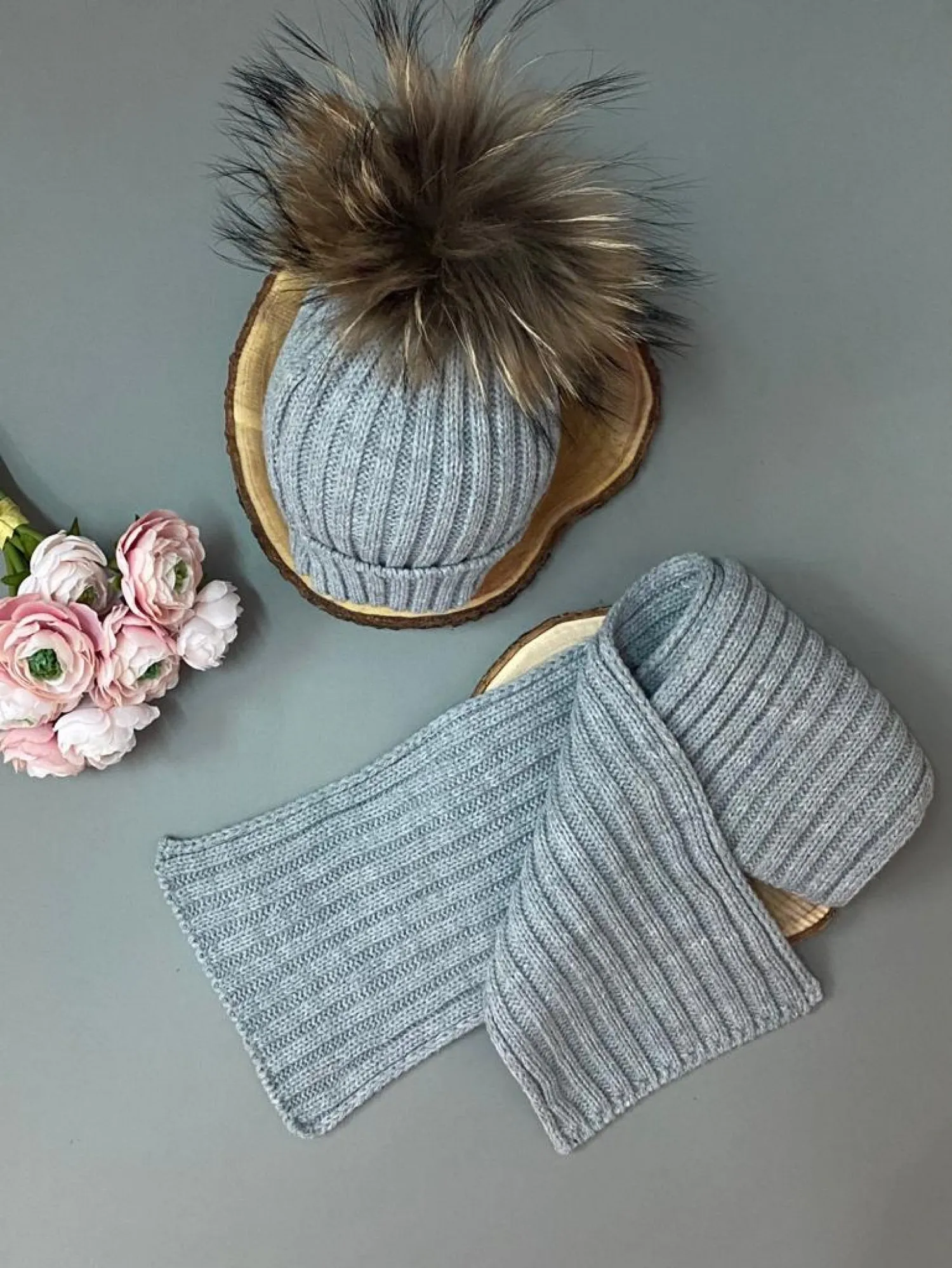 Conjunto unisex de Gorrito con Pompón y bufanda.