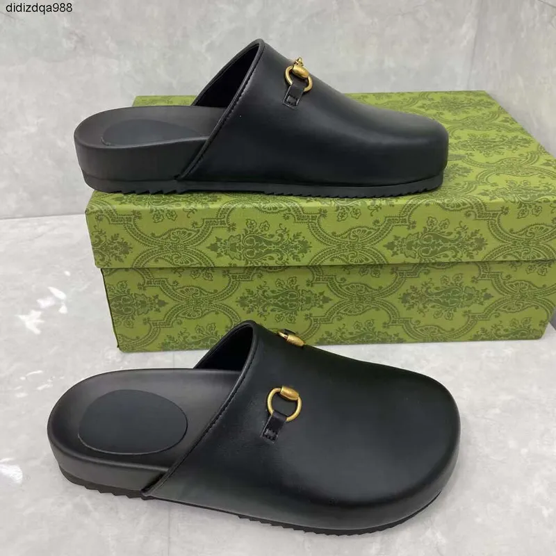 Designador Slipper Luxury Men Sandals Sandalias Tobogán de moda Senfas de moda Dama Toba de diseño de fondo grueso zapatos casua