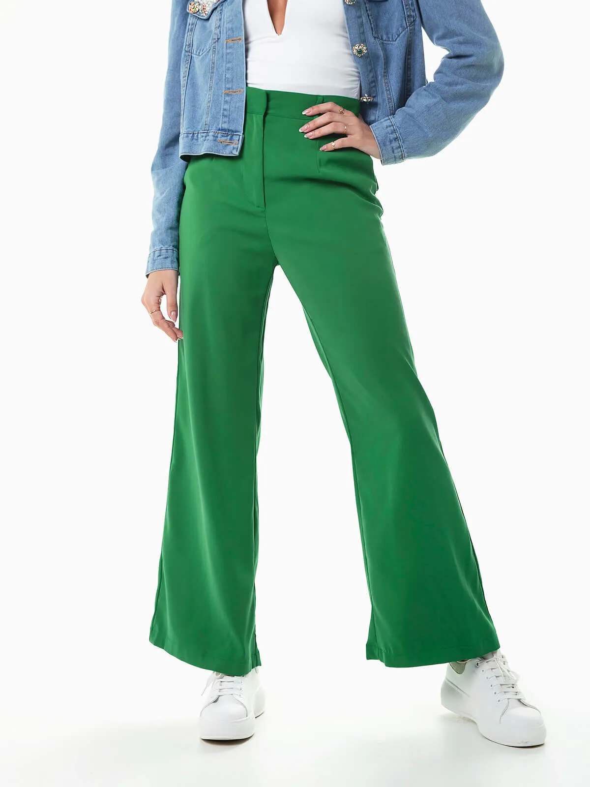 Pantalón ancho con trabillas