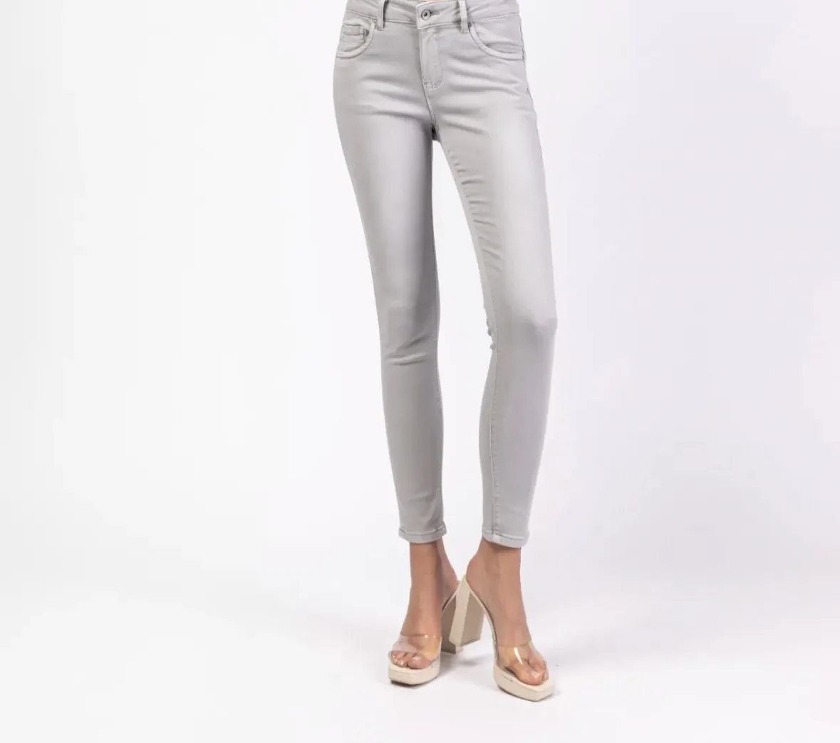 Pantalón Pitillo PUSH UP – Gris