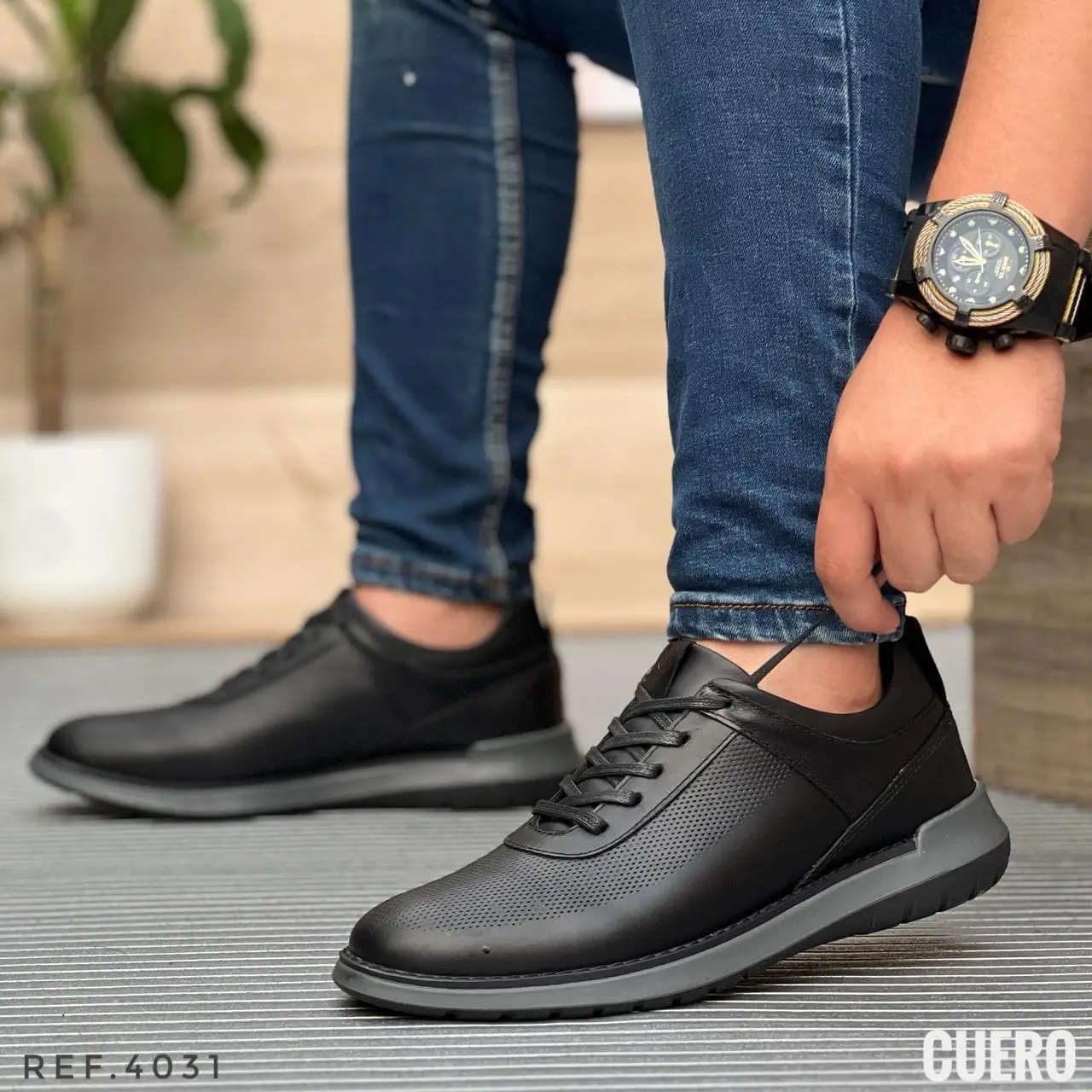 Zapato casual en cuero para hombre Ref. 4031.