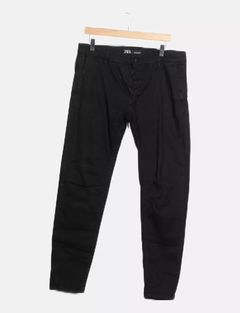 Zara Pantalón negro básico